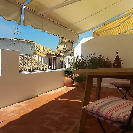Apartment Precioso Atico Junto A La Magdalena
